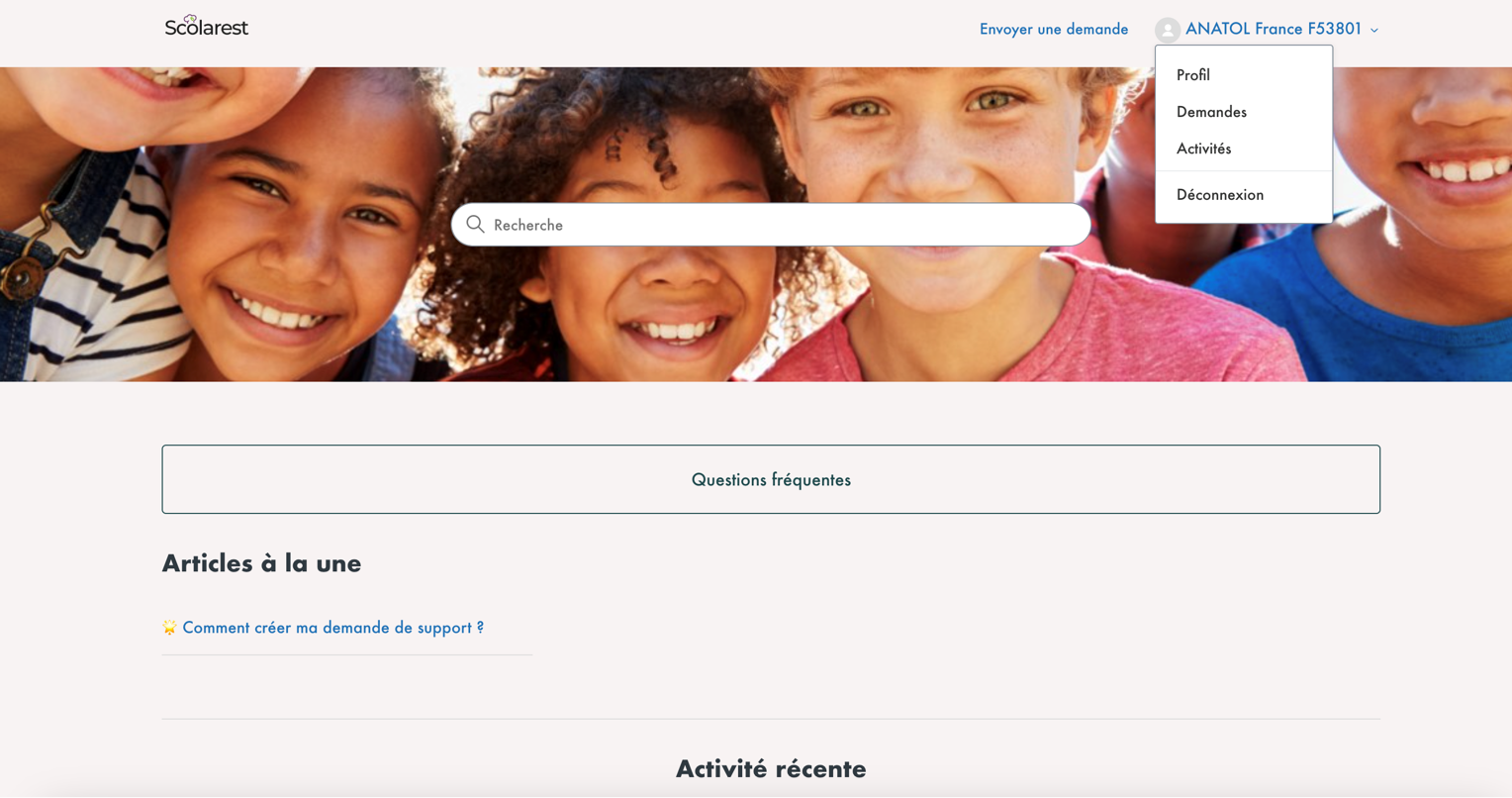 Une image contenant texte, capture d’écran, personne

Description générée automatiquement
